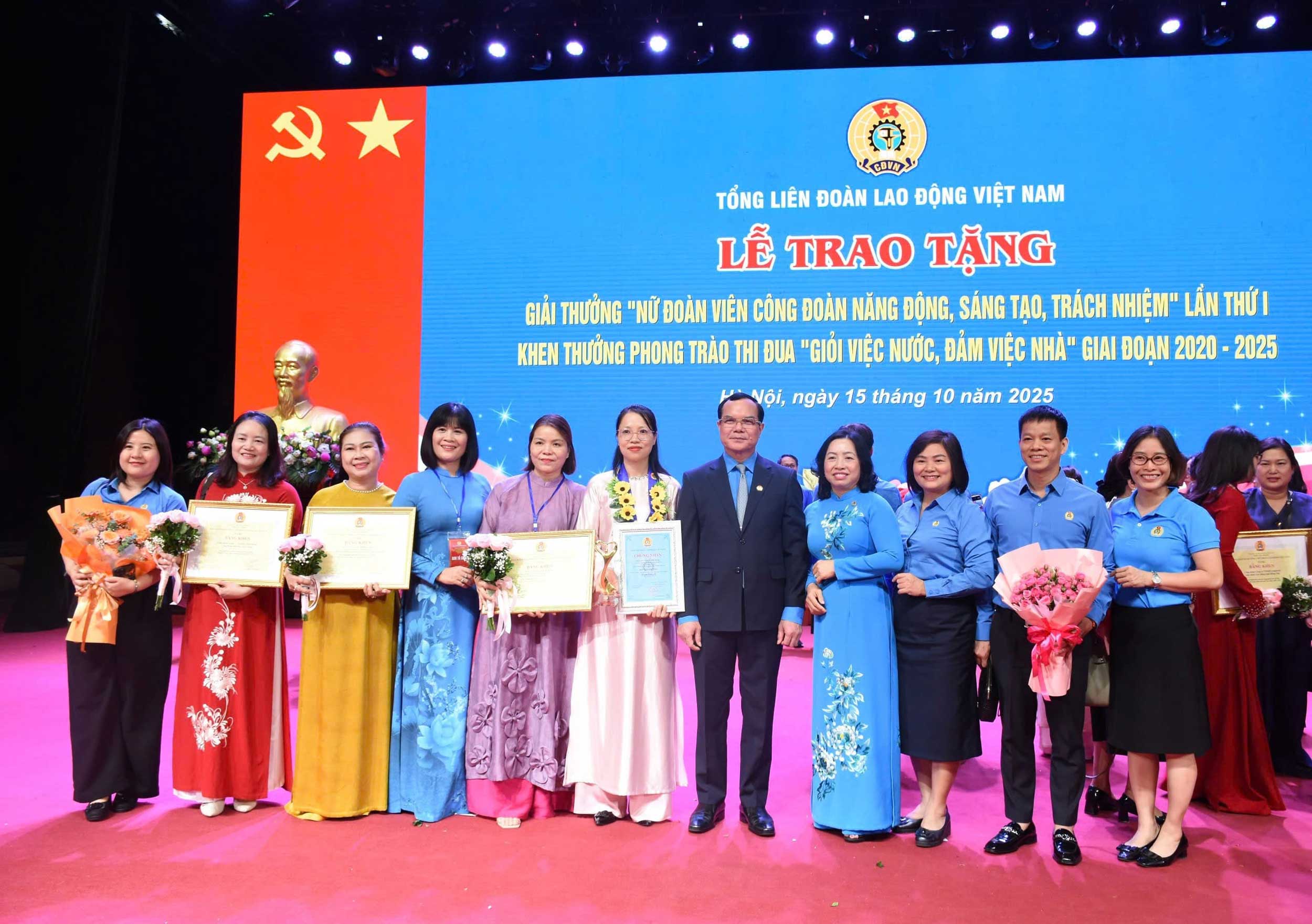 Giải thưởng Nữ đoàn viên công đoàn năng động, sáng tạo, trách nhiệm lần thứ I và Khen thưởng phong trào Hai giỏi giai đoạn 2020-2025