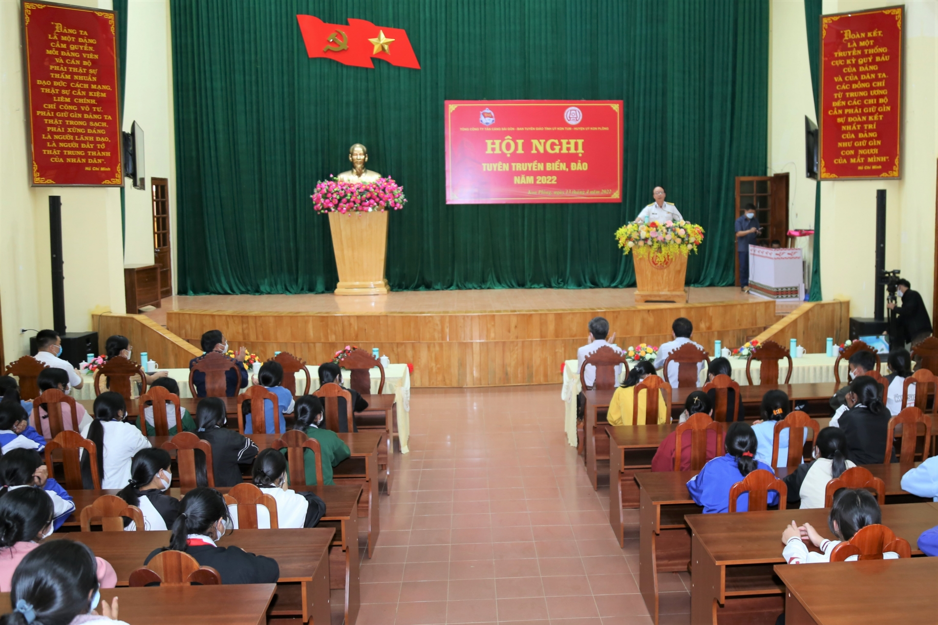 Tuyên truyền biển, đảo thu hút nguồn nhân lực chất lượng cao