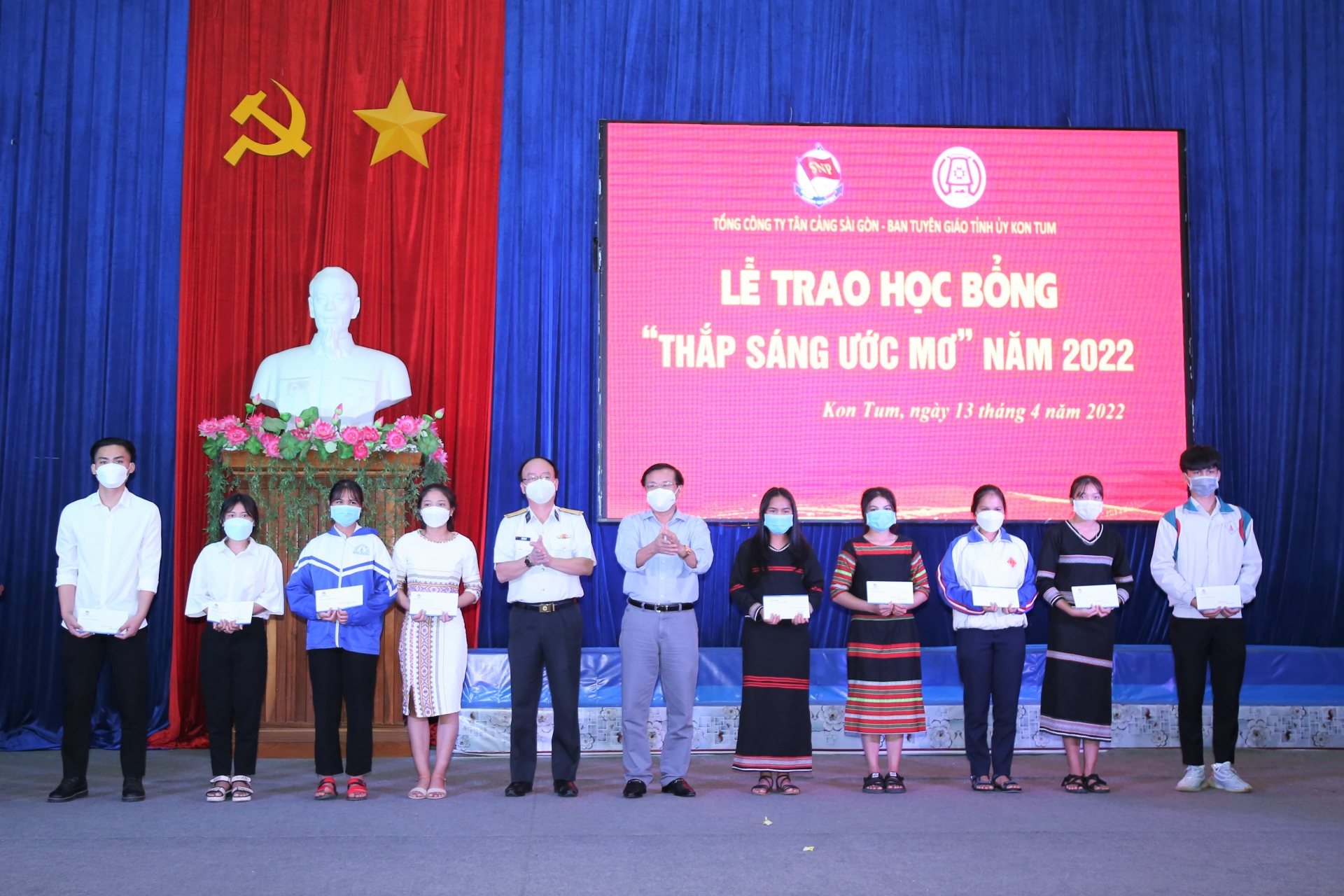 Tuyên truyền biển, đảo thu hút nguồn nhân lực chất lượng cao