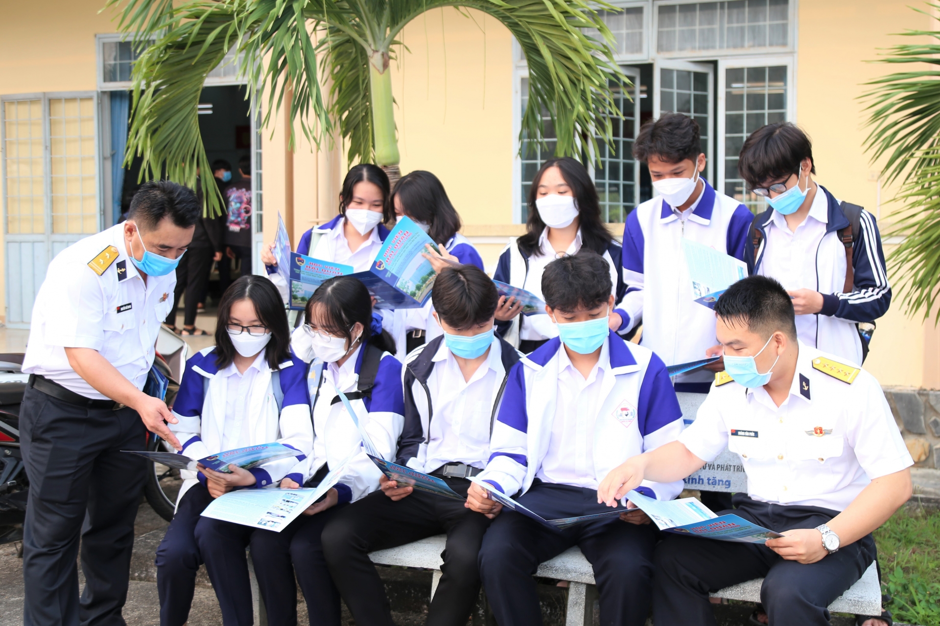 Tuyên truyền biển, đảo thu hút nguồn nhân lực chất lượng cao