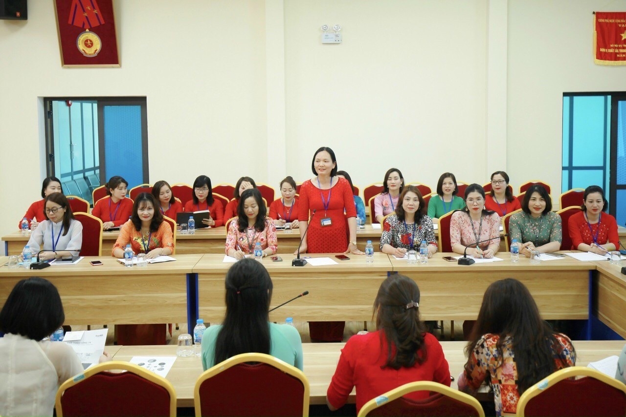 Nâng cao hiệu quả hoạt động công tác nữ công trong tình hình mới Nâng cao hiệu quả hoạt động công tác nữ công trong tình hình mới