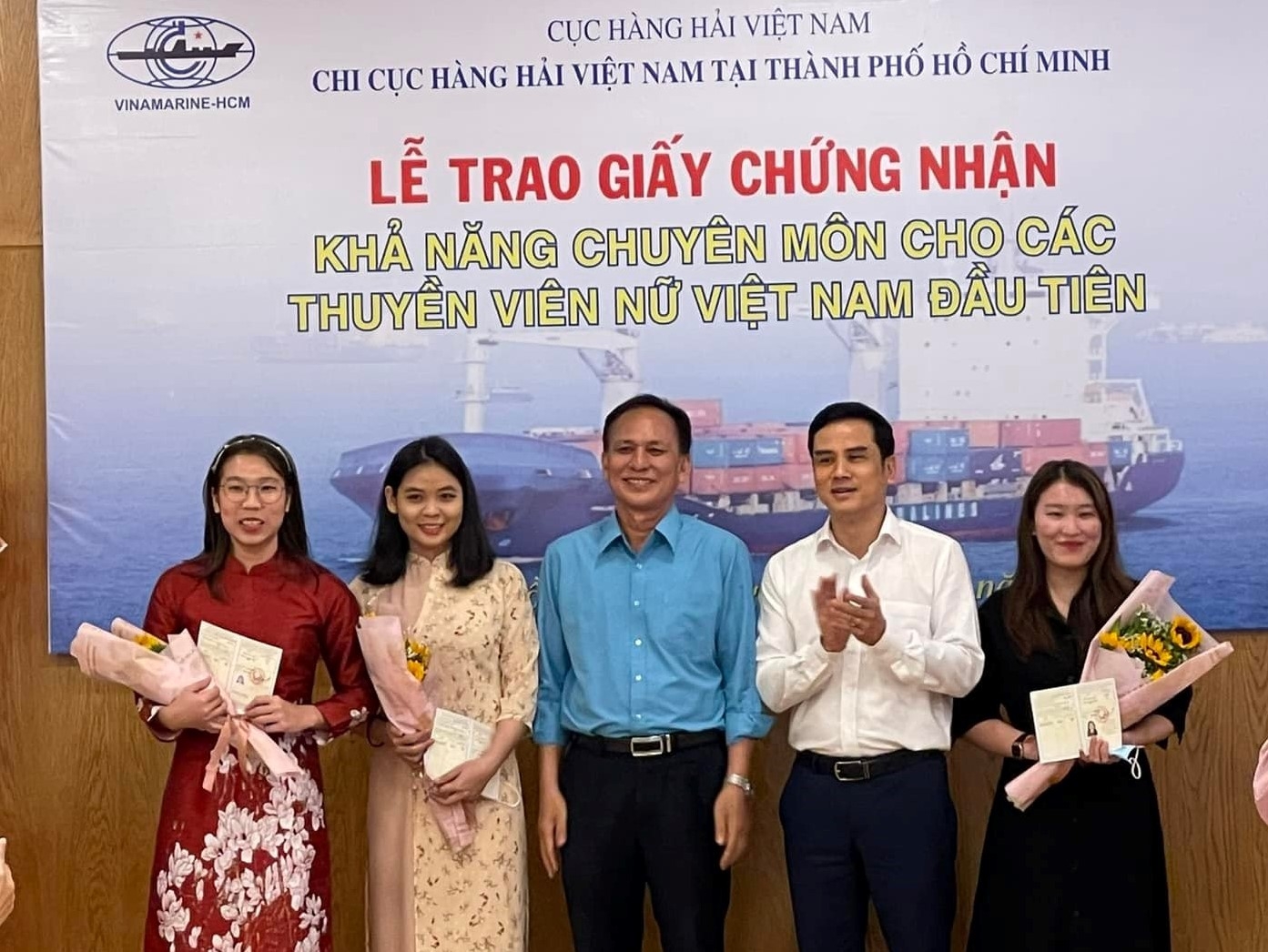 Sửa đổi quy định về sử dụng lao động, Việt Nam đã có những nữ thuyền viên đầu tiên Sửa đổi quy định về sử dụng lao động, Việt Nam đã có những nữ thuyền viên đầu tiên
