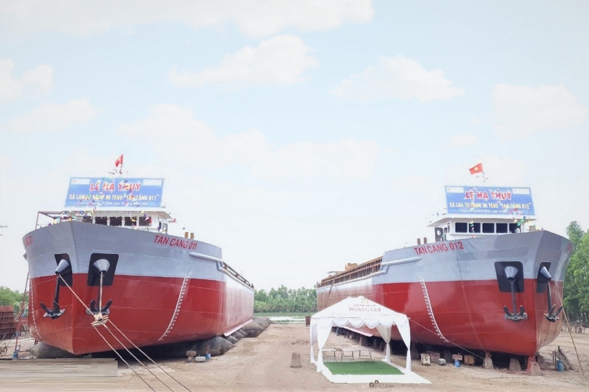 Công ty CP Vận tải thủy Tân Cảng: “Mang cảng đến gần với khách hàng” Công ty CP Vận tải thủy Tân Cảng: “Mang cảng đến gần với khách hàng”
