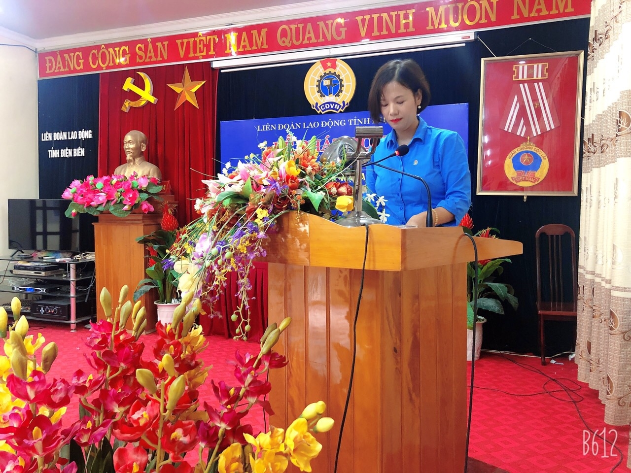 Phát động cuộc thi tìm hiểu Nghị quyết về đổi mới tổ chức và hoạt động của Công đoàn VN Phát động cuộc thi tìm hiểu Nghị quyết về đổi mới tổ chức và hoạt động của Công đoàn VN