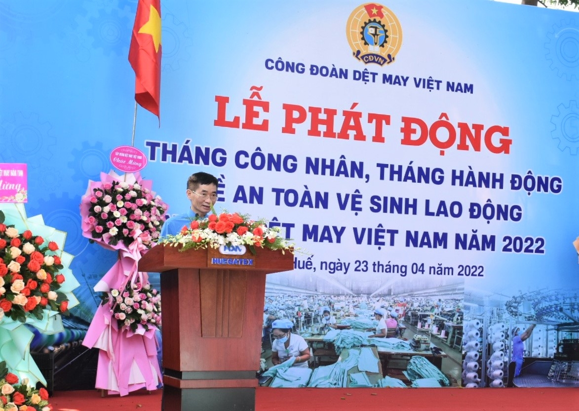 Công đoàn Dệt may VN cần tiếp tục duy trì, tăng trưởng bền vững trong giai đoạn mới Công đoàn Dệt may VN cần tiếp tục duy trì, tăng trưởng bền vững trong giai đoạn mới