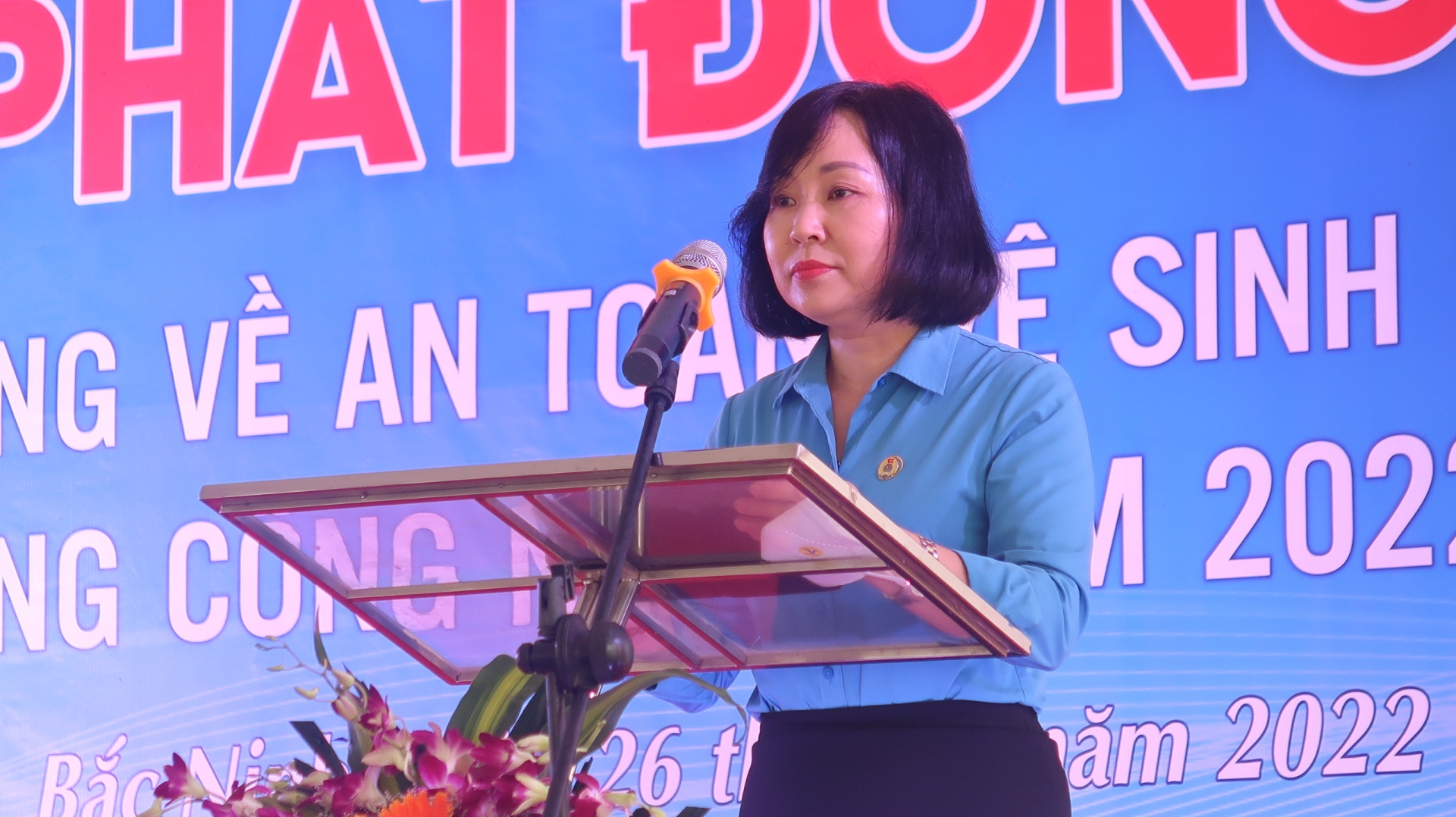 Tặng hơn 1.000 suất quà cho đoàn viên, người lao động có hoàn cảnh khó khăn