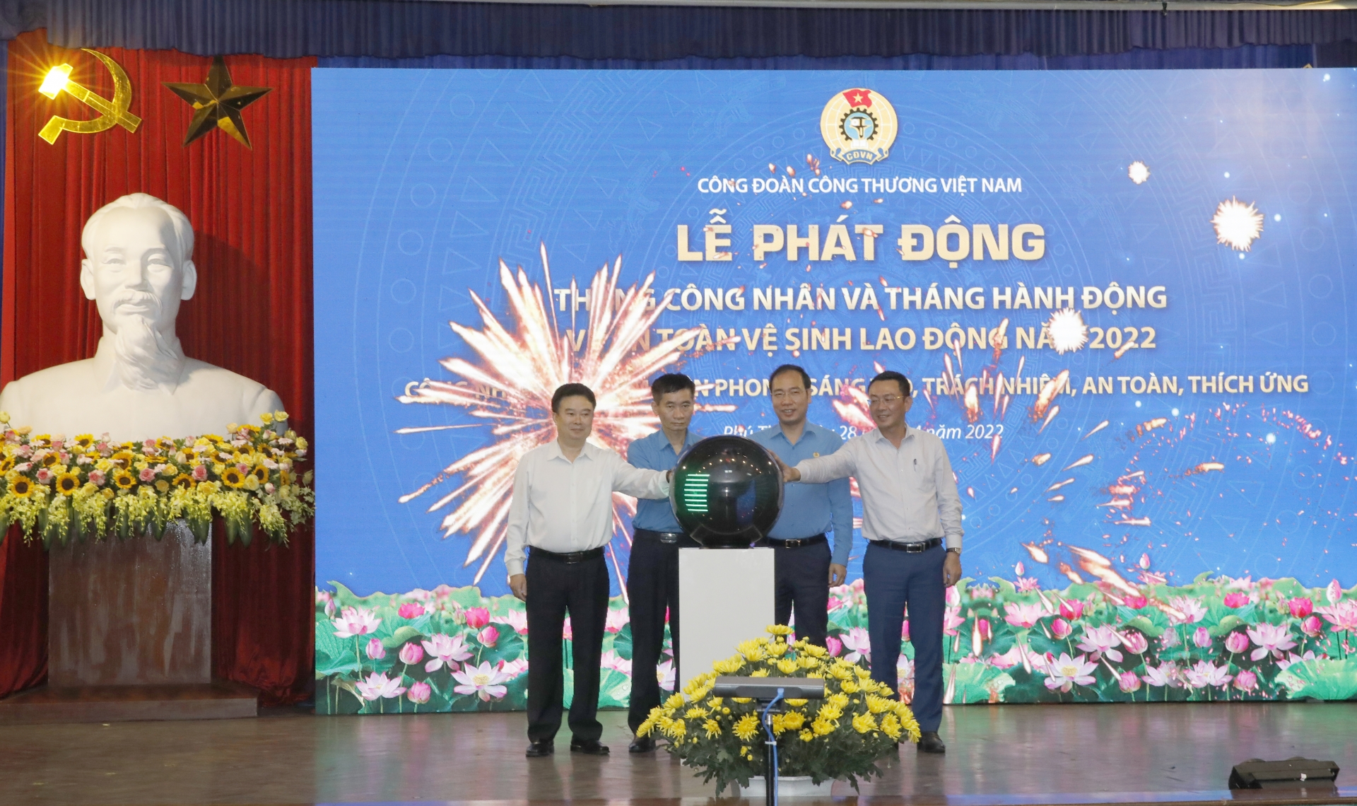 Công đoàn Công thương Việt Nam tổ chức lễ phát động Tháng Công nhân Công đoàn Công thương Việt Nam tổ chức lễ phát động Tháng Công nhân