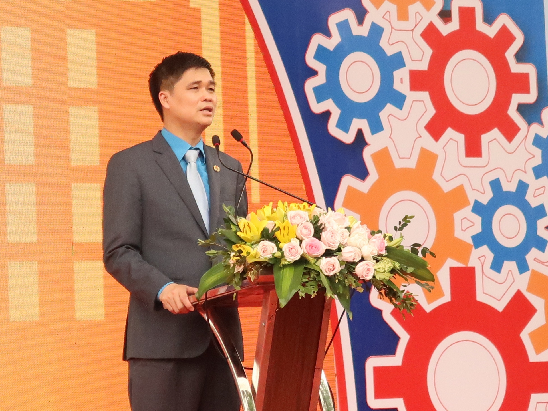 Công đoàn Hà Nội phát động Tháng Công nhân 2022 Công đoàn Hà Nội phát động Tháng Công nhân 2022