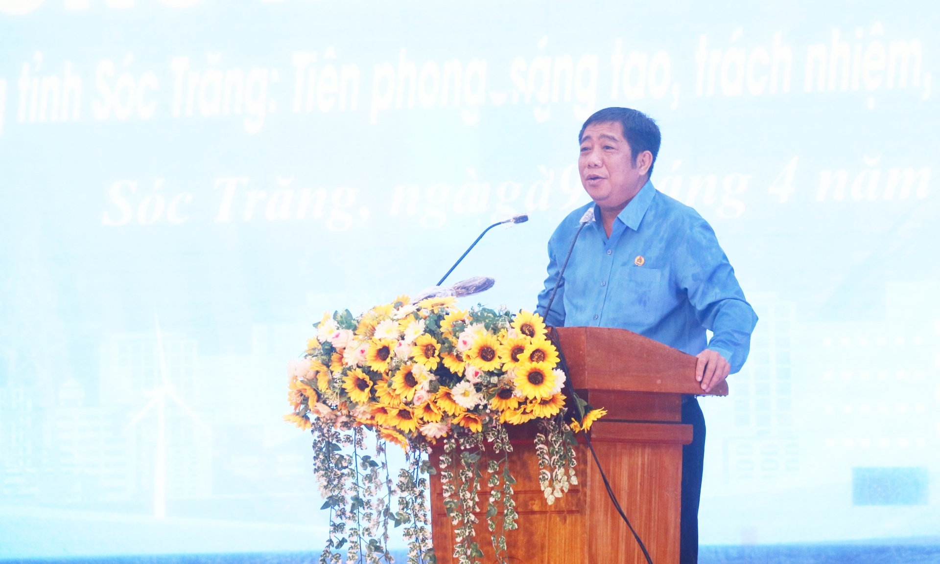 LĐLĐ tỉnh Sóc Trăng phát động Tháng Công nhân năm 2022 LĐLĐ tỉnh Sóc Trăng phát động Tháng Công nhân năm 2022