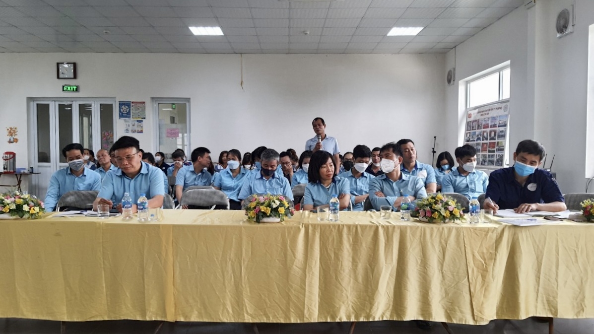 Công ty In Tiến Bộ: Đối thoại với người lao động trên tinh thần thẳng thắn Công ty In Tiến Bộ: Đối thoại với người lao động trên tinh thần thẳng thắn