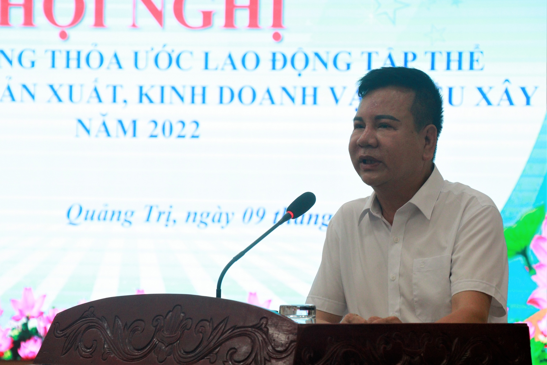 LĐLĐ tỉnh Quảng Trị: Tổ chức thương lượng TƯLĐTT nhóm doanh nghiệp vật liệu xây dựng