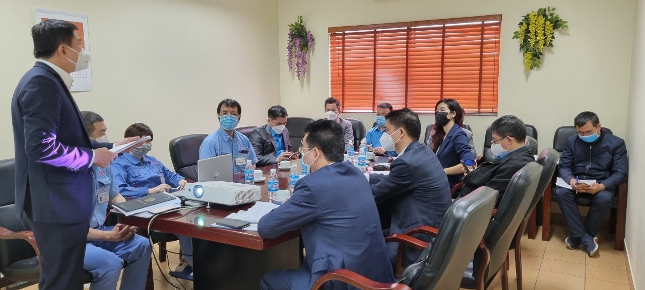 Thực hiện dân chủ ở cơ sở tại nơi làm việc: Đề xuất 6 giải pháp để thúc đẩy tiến trình Thực hiện dân chủ ở cơ sở tại nơi làm việc: Đề xuất 6 giải pháp để thúc đẩy tiến trình