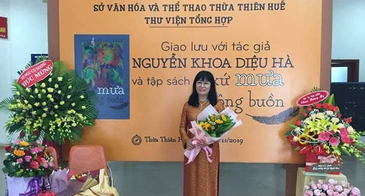 “Nhà văn phải là người chân trần bước trên than đỏ lịch sử...” “Nhà văn phải là người chân trần bước trên than đỏ lịch sử...”