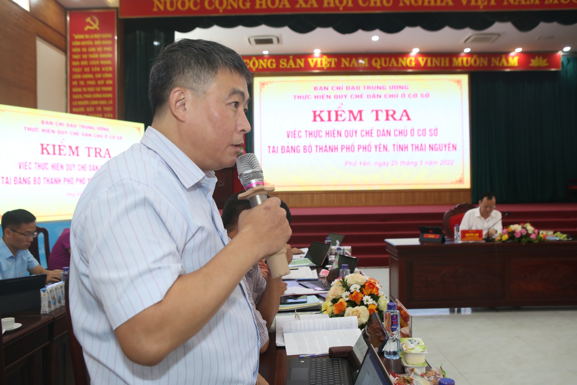 Phổ Yên: 10 năm không có đình công, lãn công, lương người lao động tăng tối thiểu 5% Phổ Yên: 10 năm không có đình công, lãn công, lương người lao động tăng tối thiểu 5%