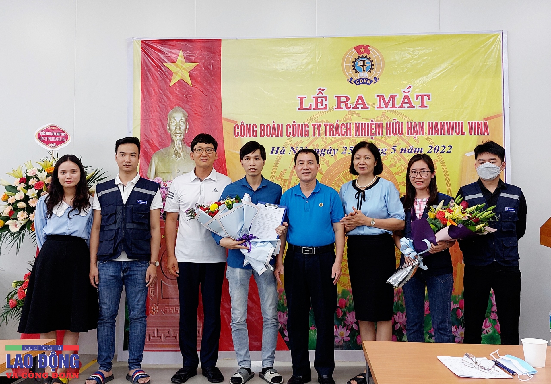 Kết nạp “Lớp đoàn viên tháng Năm”