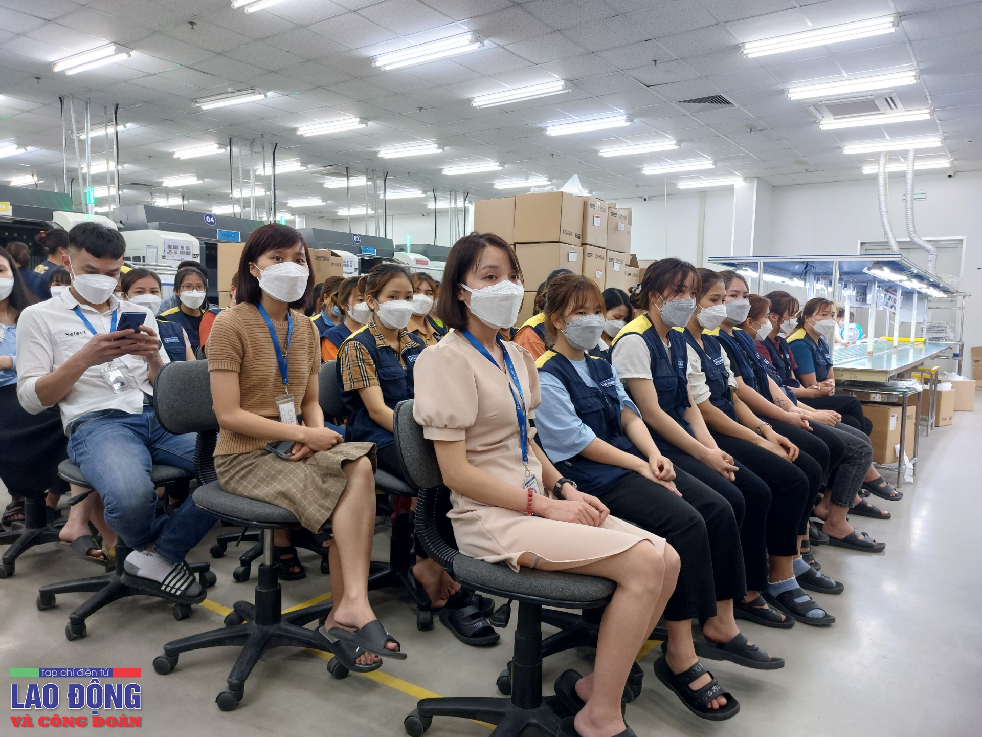 Kết nạp “Lớp đoàn viên tháng Năm”