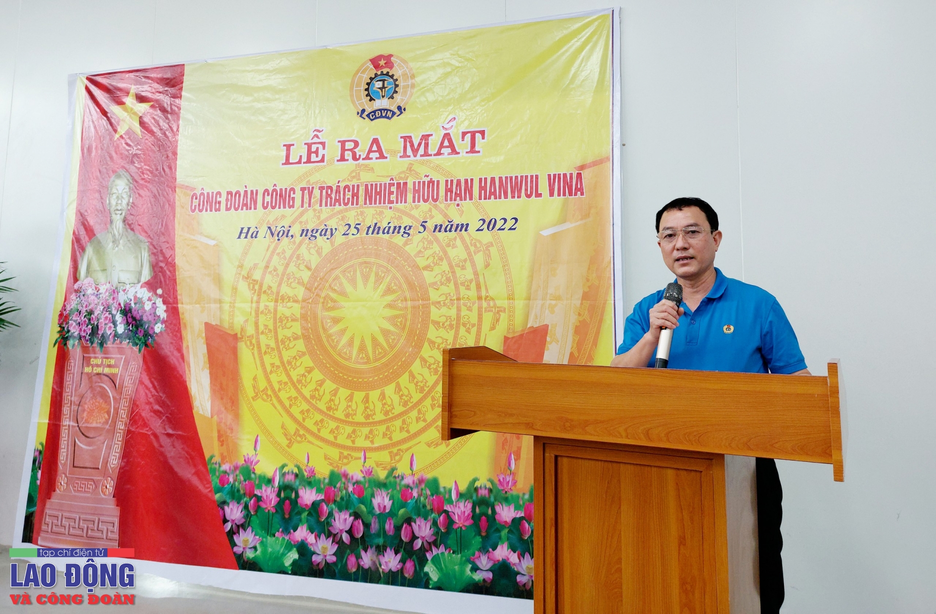 Kết nạp “Lớp đoàn viên tháng Năm”