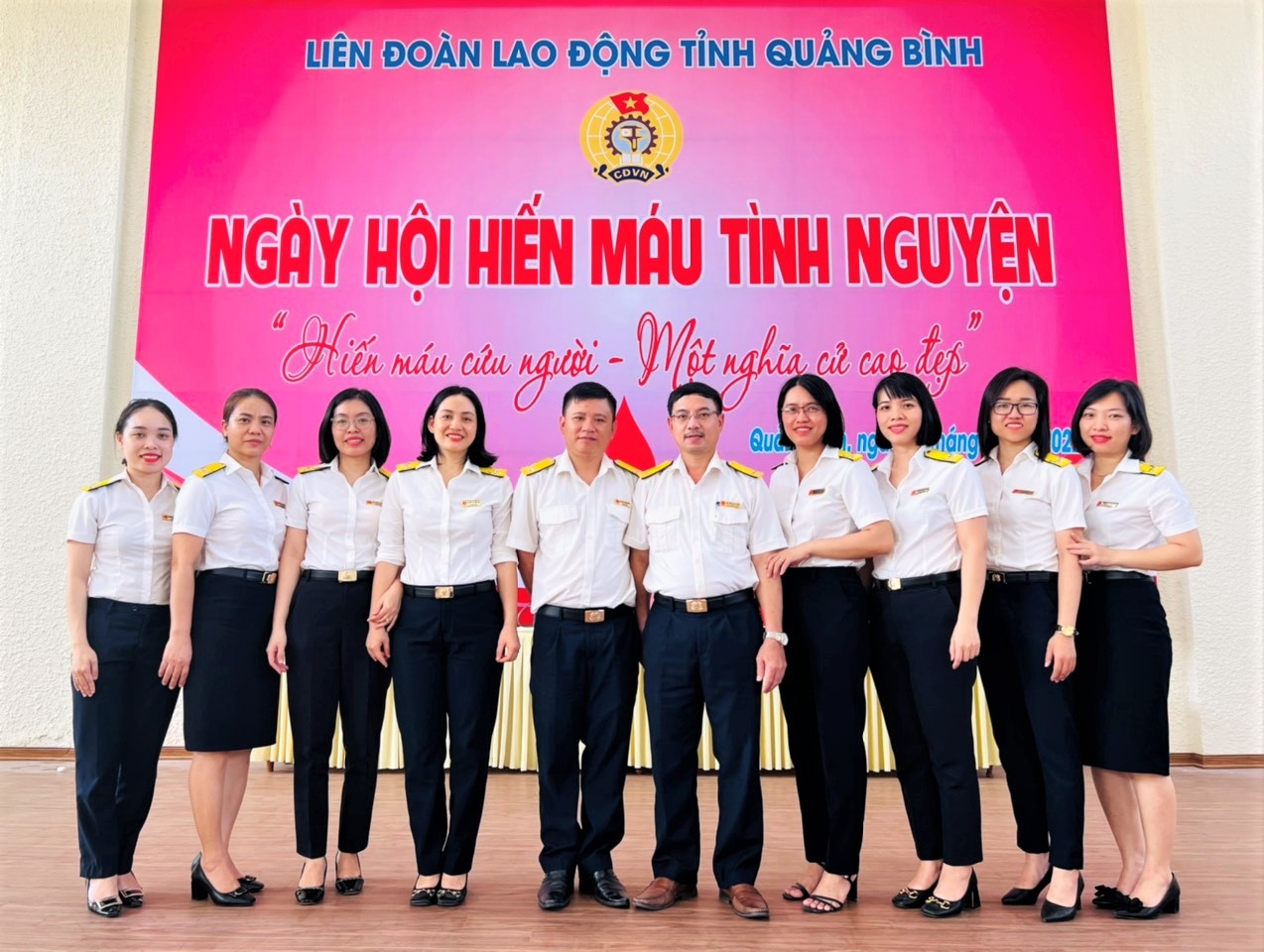 Hàng trăm đoàn viên Công đoàn tỉnh Quảng Bình hưởng ứng “Ngày hội hiến máu tình nguyện” Hàng trăm đoàn viên Công đoàn tỉnh Quảng Bình hưởng ứng “Ngày hội hiến máu tình nguyện”