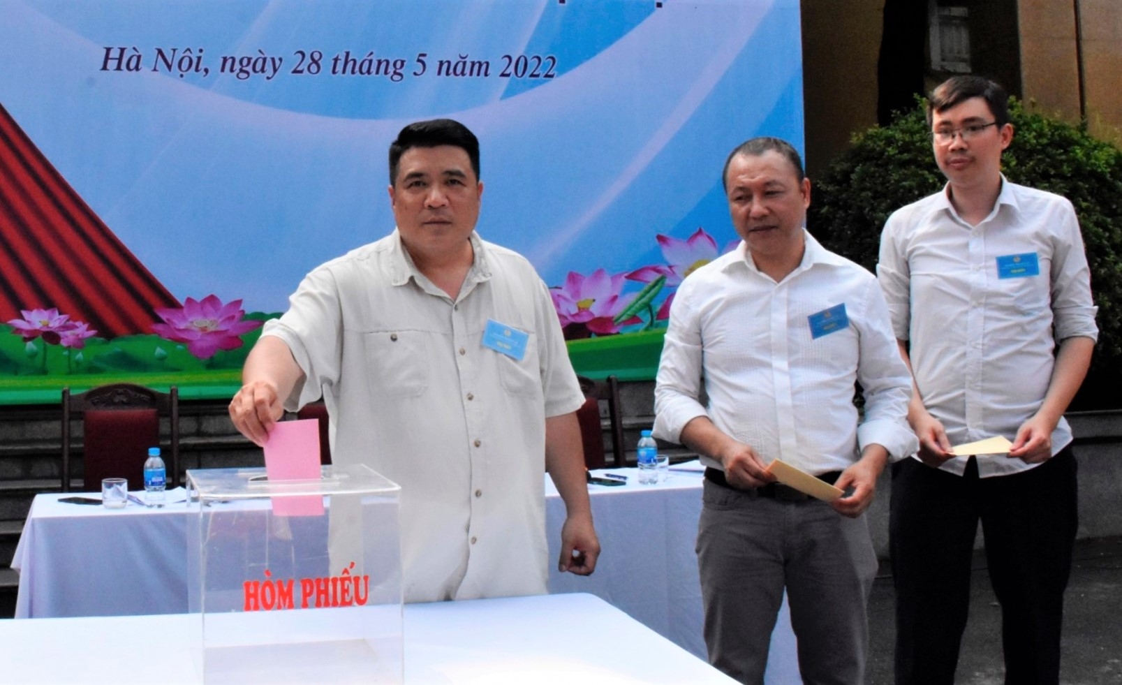 Thành lập Nghiệp đoàn Lái xe ô tô công nghệ Hà Nội