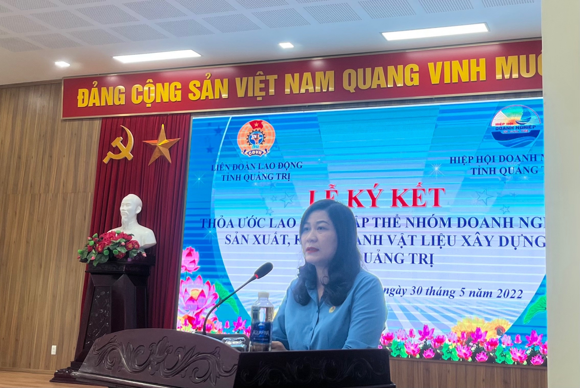 LĐLĐ Quảng Trị: Ký kết TƯLĐTT với nhóm doanh nghiệp sản xuất, kinh doanh vật liệu xây dựng