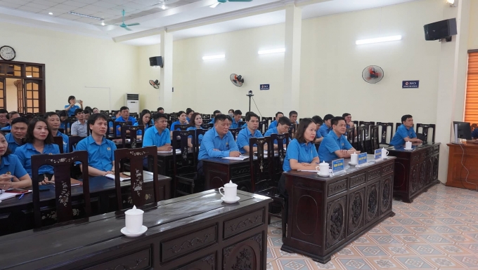 Phó Chủ tịch LĐLĐ Việt Nam Ngọ Duy Hiểu chia sẻ nhiều điều bổ ích về hoạt động Công đoàn Phó Chủ tịch LĐLĐ Việt Nam Ngọ Duy Hiểu chia sẻ nhiều điều bổ ích về hoạt động Công đoàn