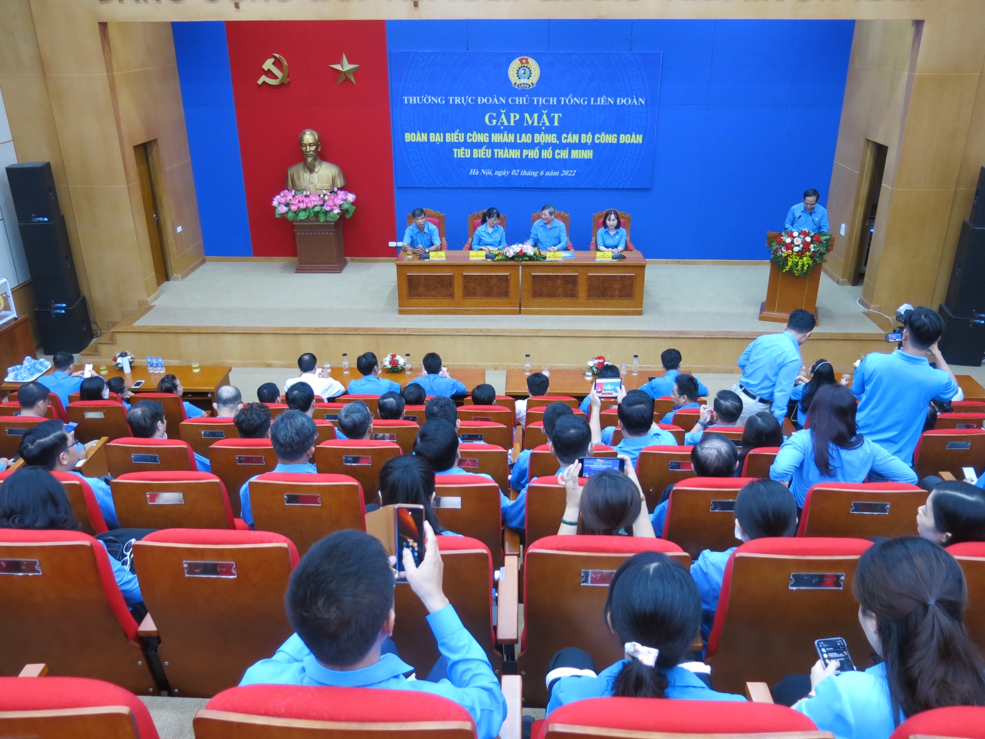 Cán bộ Công đoàn tiêu biểu là hình ảnh sinh động nhất về đổi mới của tổ chức Công đoàn