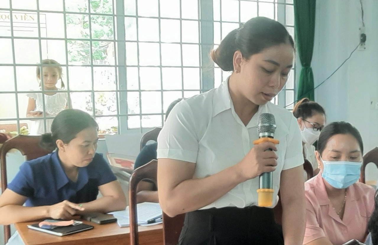 Huyện Lắk: lãnh đạo gặp gỡ, đối thoại với cán bộ công đoàn và người lao động Huyện Lắk: Lãnh đạo gặp gỡ, đối thoại với cán bộ công đoàn và người lao động