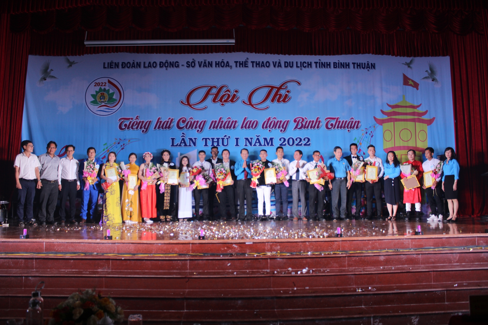 Hội thi Tiếng hát Công nhân lao động Bình Thuận: Để lại nhiều niềm vui, ấn tượng
