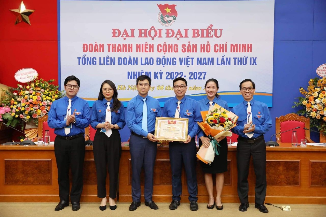 "Đoàn viên đến với Đảng bằng năng lực vượt trội, nhận thức về Đảng, chính trị sâu sắc"