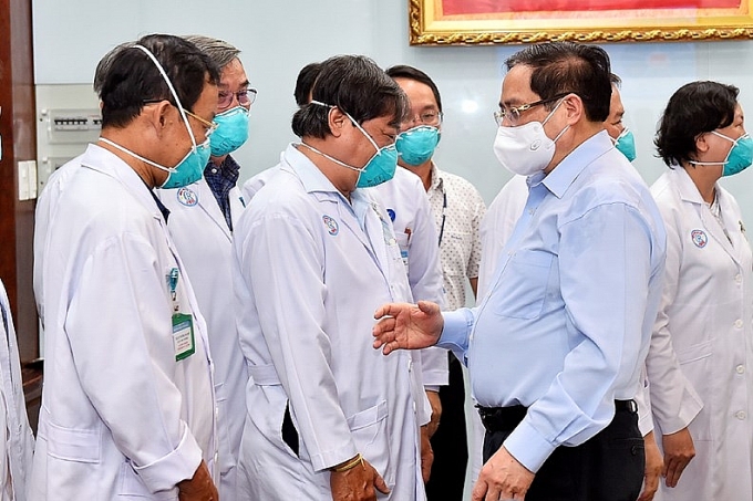 Vai trò của Công đoàn Y tế Việt Nam và nỗi niềm của những y, bác sĩ Vai trò của Công đoàn Y tế Việt Nam và nỗi niềm của những y, bác sĩ