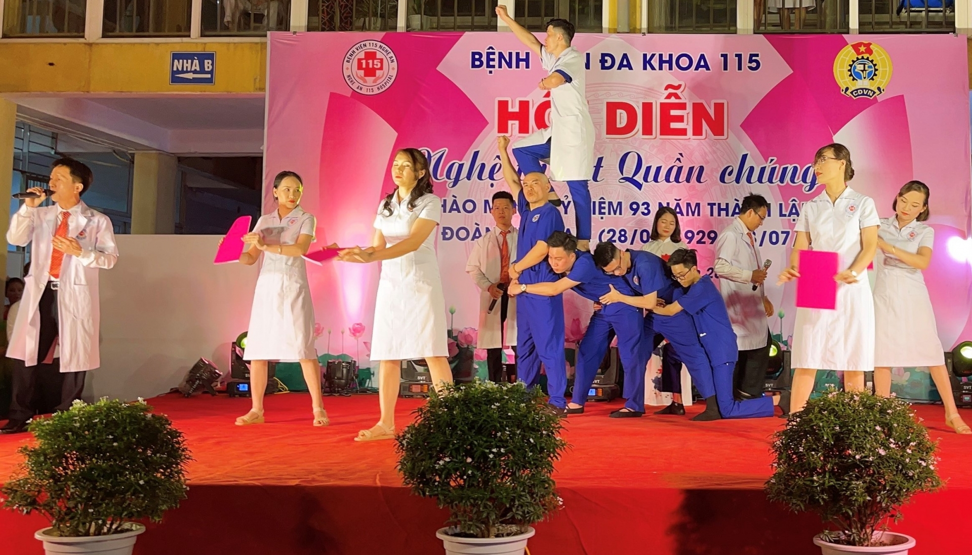 Chuỗi hoạt động chăm lo đoàn viên, người lao động của Công đoàn Y tế Nghệ An