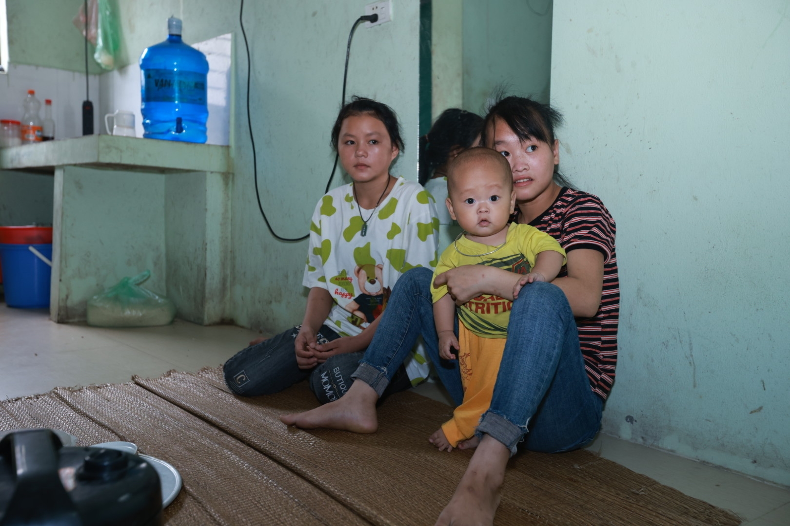 Thủ tướng Phạm Minh Chính thăm công nhân tại khu nhà trọ, nhà ở xã hội