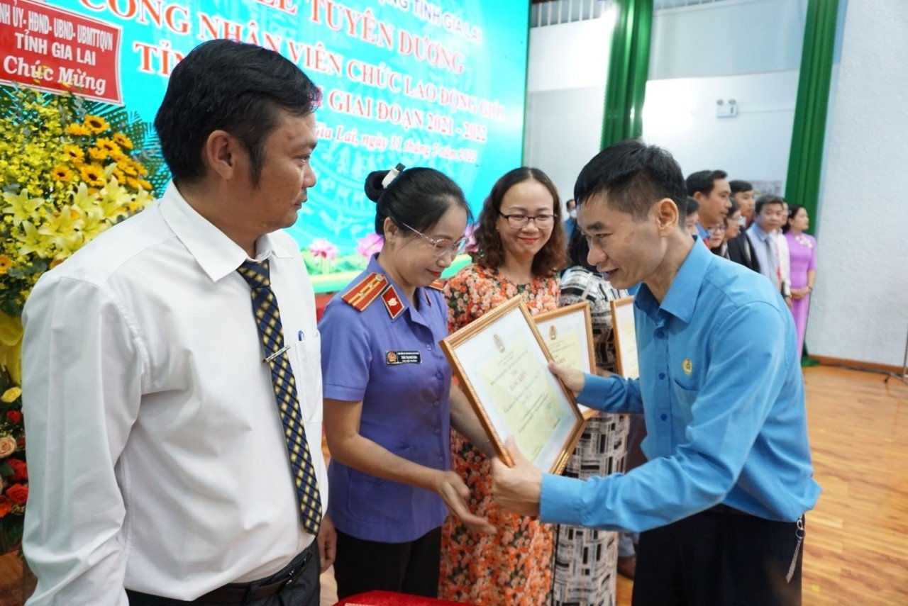Nhìn lại Tháng Công nhân ở Gia Lai: sát thực và rực rỡ