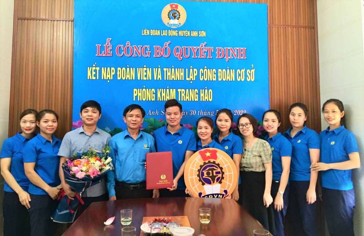 Công đoàn huyện Anh Sơn: Tích cực tổ chức nhiều hoạt động trong Tháng Công nhân Công đoàn huyện Anh Sơn: Tích cực tổ chức nhiều hoạt động trong Tháng Công nhân