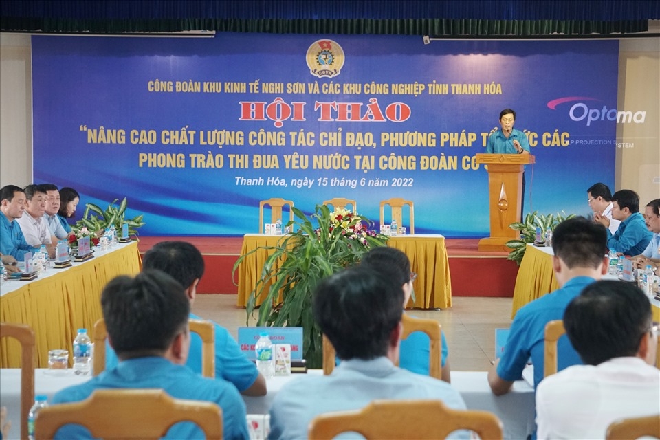 Đổi mới, sáng tạo trong tổ chức phong trào thi đua yêu nước tại công đoàn cơ sở Đổi mới, sáng tạo trong tổ chức phong trào thi đua yêu nước tại công đoàn cơ sở