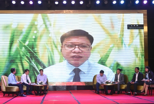Đang diễn ra hội thảo "Khơi thông dòng chảy hạt gạo Việt Nam" Đang diễn ra hội thảo "Khơi thông dòng chảy hạt gạo Việt Nam"