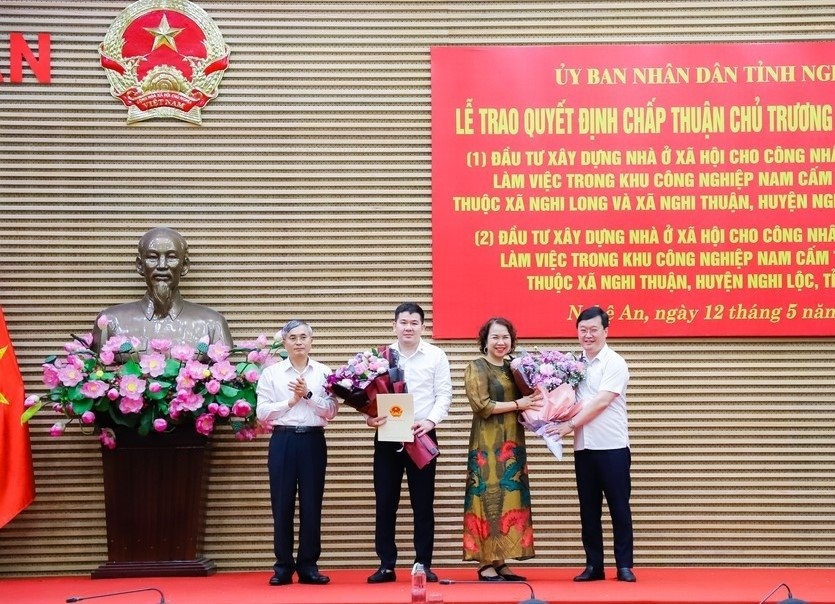Thương tiếc một lãnh đạo tỉnh Nghệ An quan tâm đến người lao động