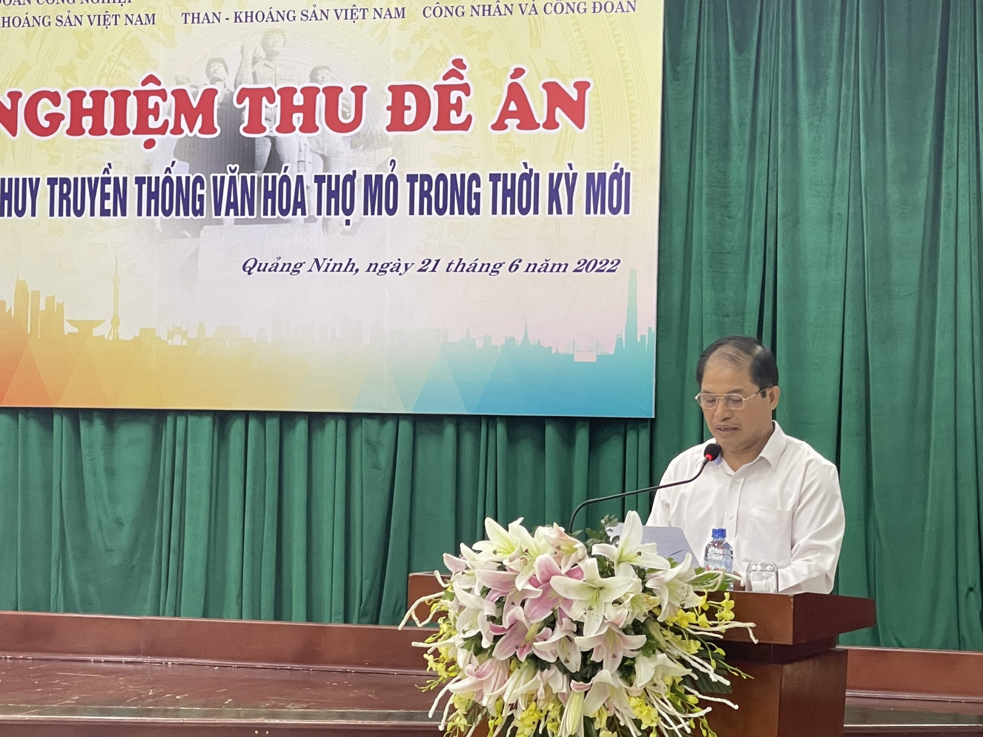 Nghiệm thu Đề án “Phát huy truyền thống văn hoá thợ mỏ trong thời kì mới” Nghiệm thu Đề án “Phát huy truyền thống văn hoá thợ mỏ trong thời kì mới”