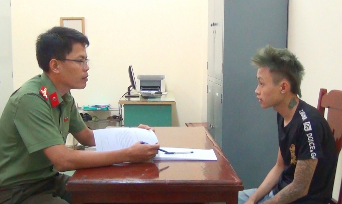 Bắt các đối tượng dụ dỗ NLĐ sang Campuchia Bắt các đối tượng dụ dỗ NLĐ sang Campuchia