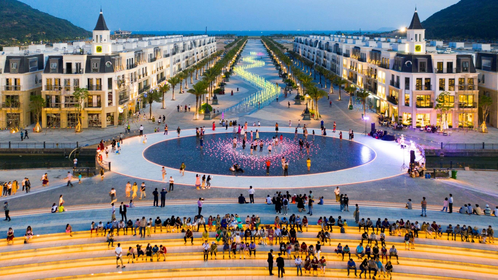 17 thương hiệu bán lẻ đầu tiên mở cửa hàng tại Canal District, MerryLand Quy Nhơn 17 thương hiệu bán lẻ đầu tiên mở cửa hàng tại Canal District, MerryLand Quy Nhơn
