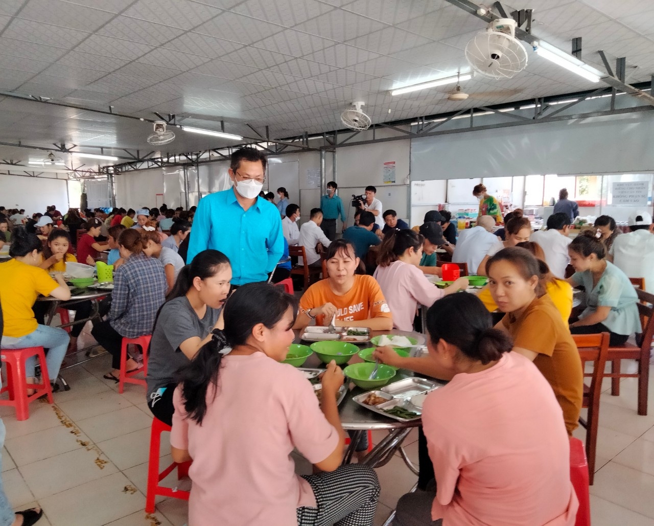 Doanh nghiệp ở Lâm Đồng: Quyết tâm tăng lương cho người lao động từ 1/7 Doanh nghiệp ở Lâm Đồng: Quyết tâm tăng lương cho người lao động từ 1/7