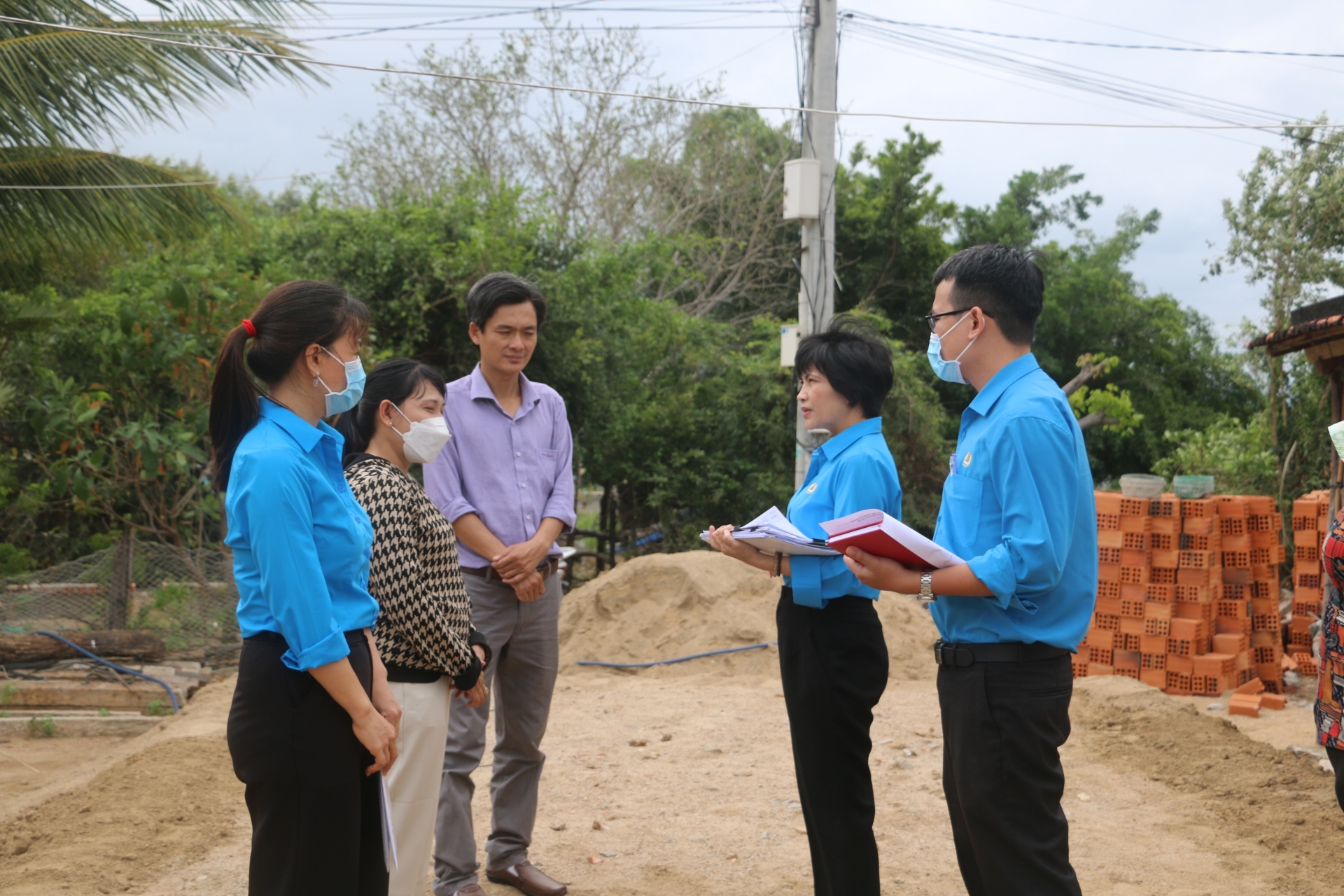 LĐLĐ Khánh Hòa: Chủ động đổi mới hoạt công đoàn trong tình hình mới LĐLĐ Khánh Hòa: Chủ động đổi mới hoạt công đoàn trong tình hình mới