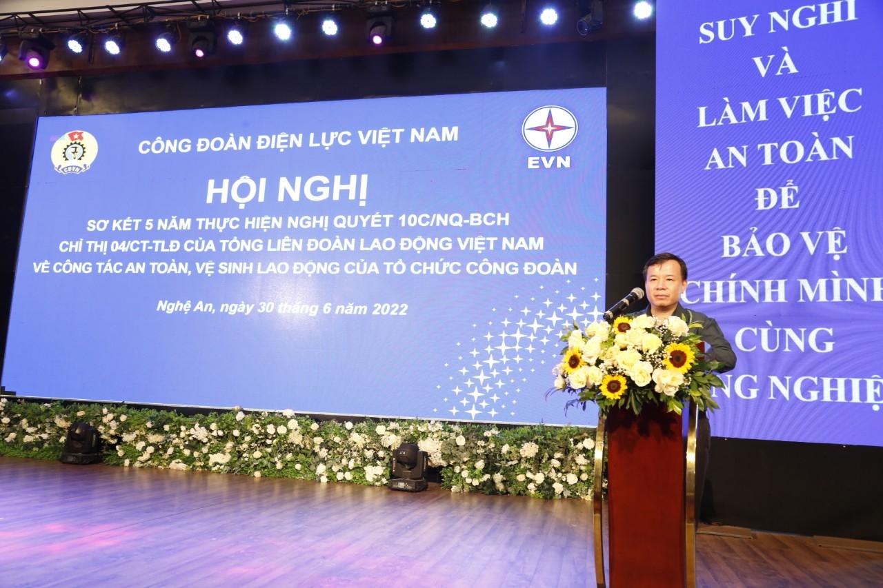 Sơ kết 5 năm thực hiện Nghị quyết 10c/NQ-BCH về công tác ATVSLĐ của tổ chức Công đoàn