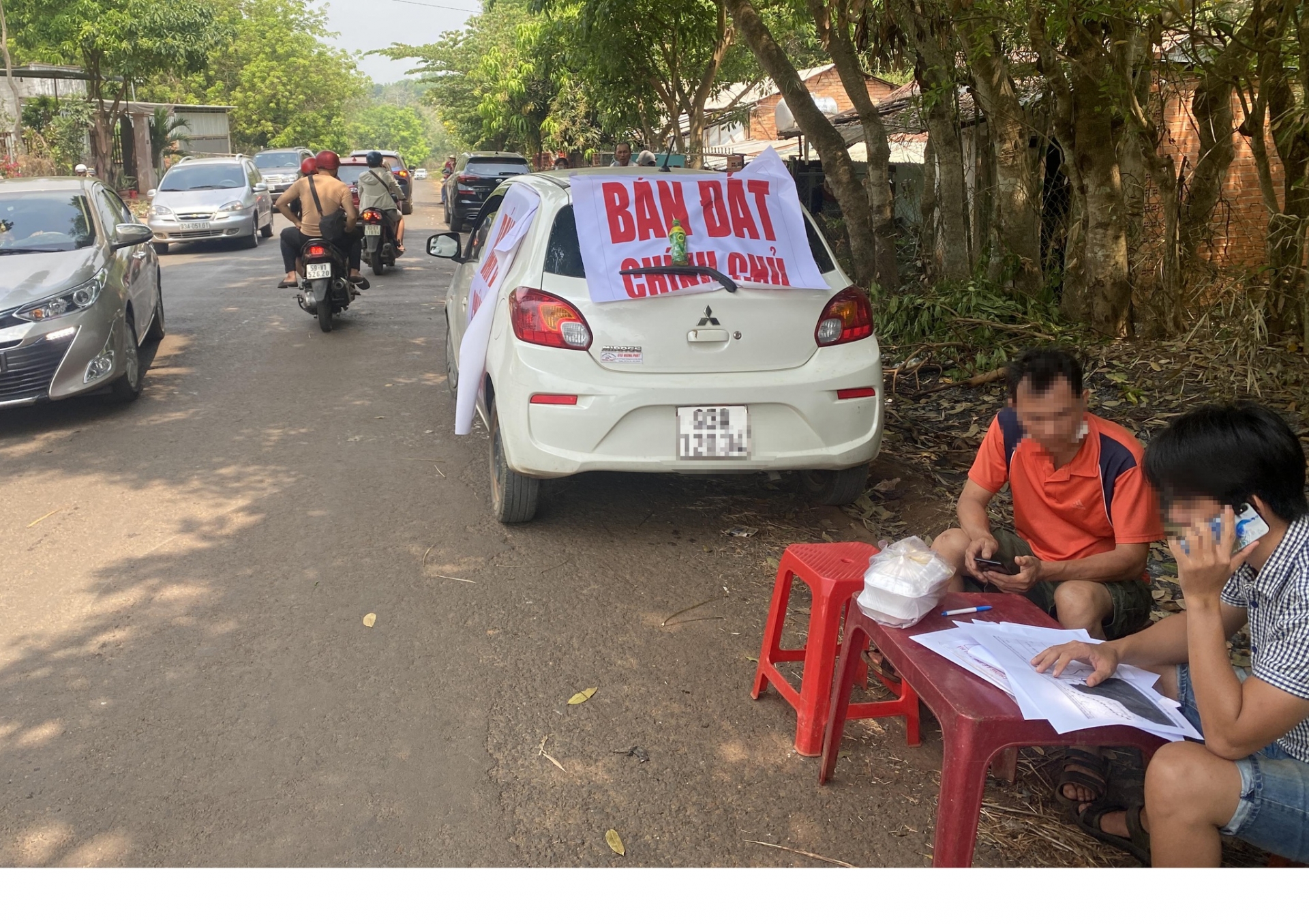 Sốt đất và sao nữa... Sốt đất và sao nữa...