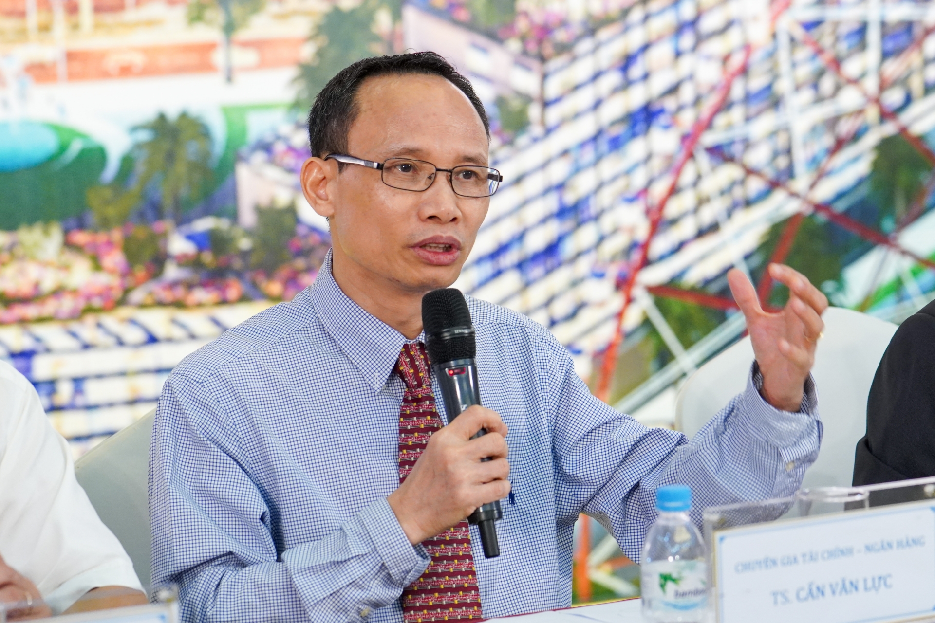 Thị trường bất động sản: Vốn và phát triển bền vững Thị trường bất động sản: Vốn và phát triển bền vững