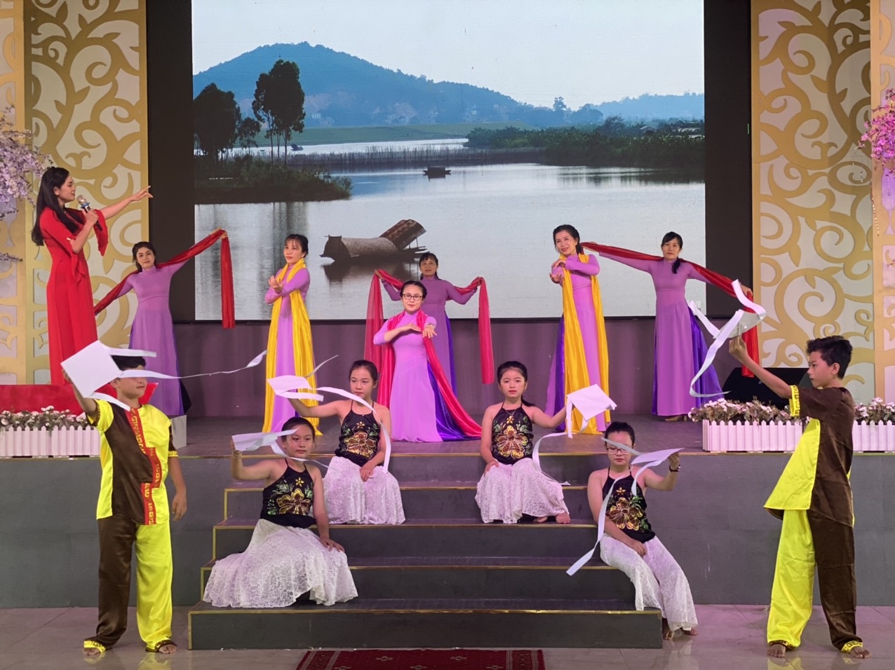 LĐLĐ Khánh Hòa: Nhiều hoạt động kỷ niệm 93 năm Ngày thành lập Công đoàn Việt Nam LĐLĐ Khánh Hòa: Nhiều hoạt động kỷ niệm 93 năm Ngày thành lập Công đoàn Việt Nam