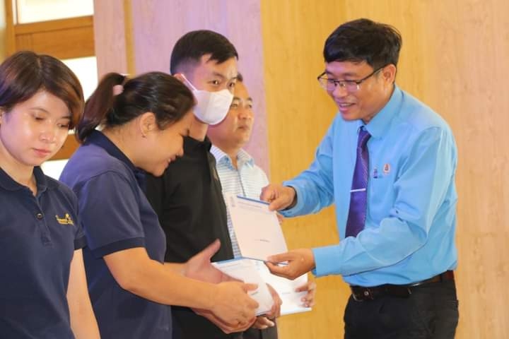 LĐLĐ Khánh Hòa: Nhiều hoạt động kỷ niệm 93 năm Ngày thành lập Công đoàn Việt Nam LĐLĐ Khánh Hòa: Nhiều hoạt động kỷ niệm 93 năm Ngày thành lập Công đoàn Việt Nam