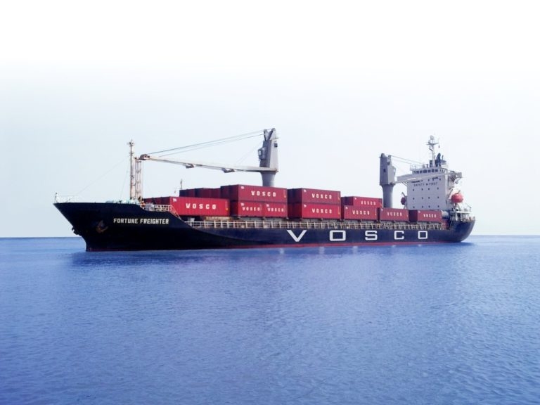 Công đoàn đồng hành doanh nghiệp thực hiện mục tiêu tổng doanh thu 1.570 tỉ đồng