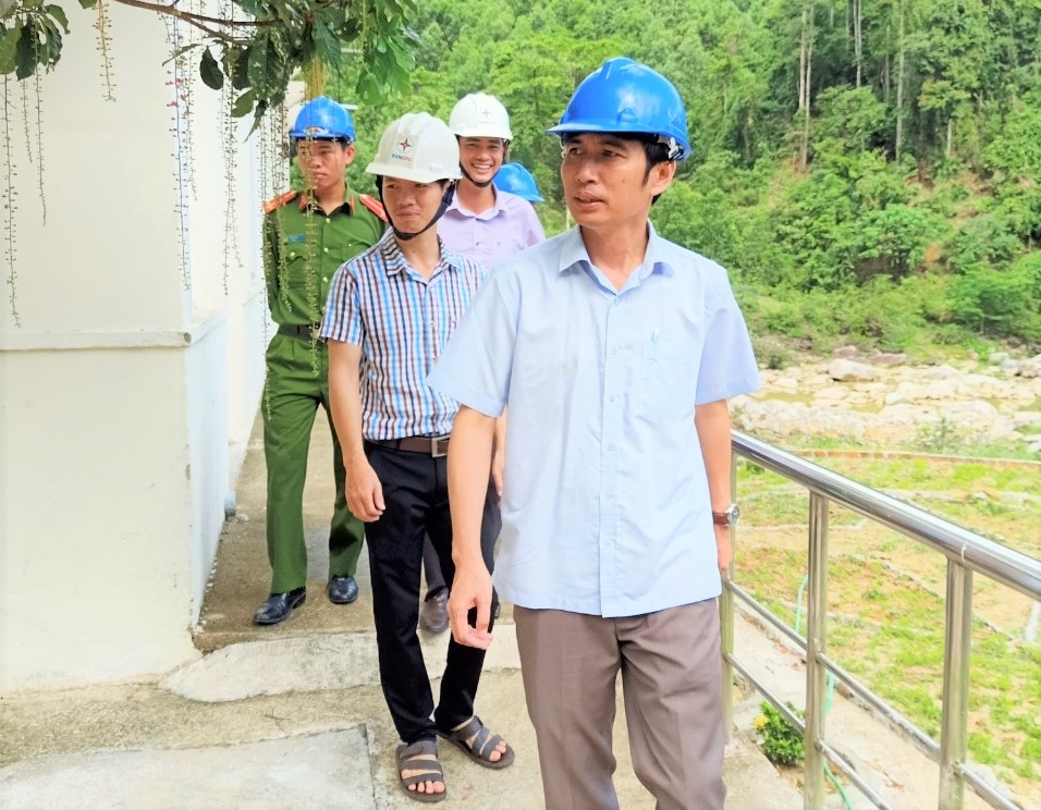 Sự chuyển biến tích cực về ATVSLĐ của huyện miền núi A Lưới Sự chuyển biến tích cực về ATVSLĐ của huyện miền núi A Lưới