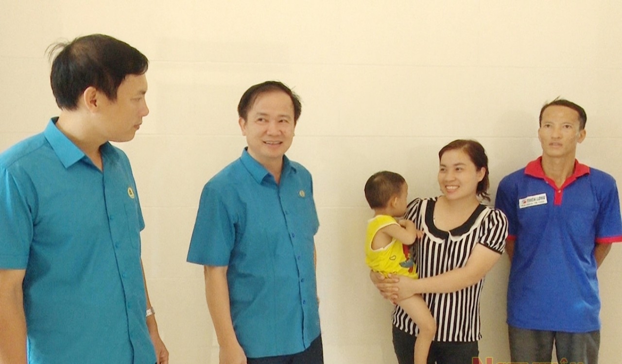 LĐLĐ huyện Nghi Xuân: Những câu chuyện xúc động, nhân văn qua ngôi nhà Mái ấm Công đoàn